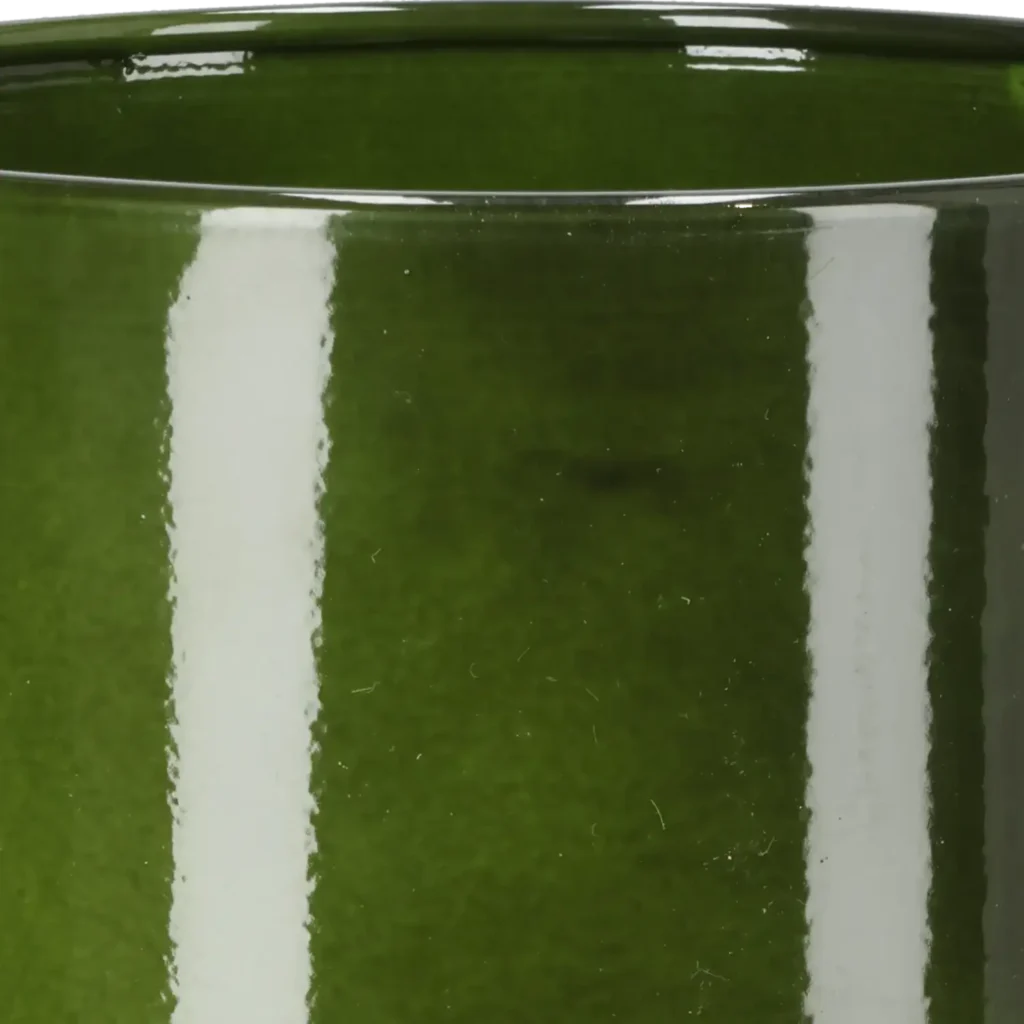Closeup af Cylinder potte metal w/saucer H21,5 Ø21,5 cm.
